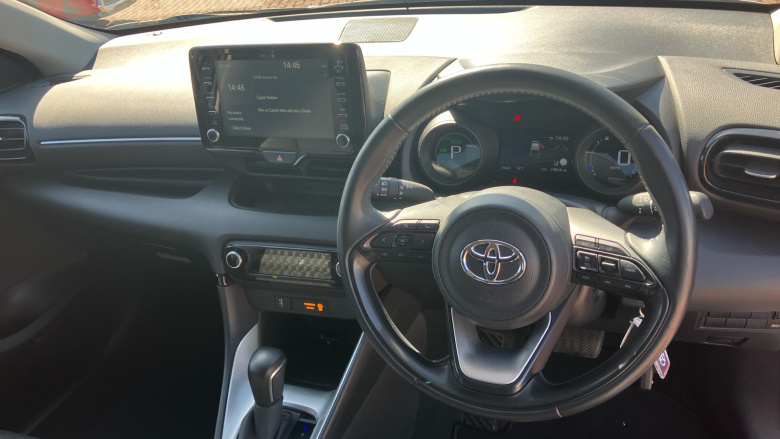 Toyota Yaris 1.5 Hybrid Design 5dr CVT Hybrid Hatchback